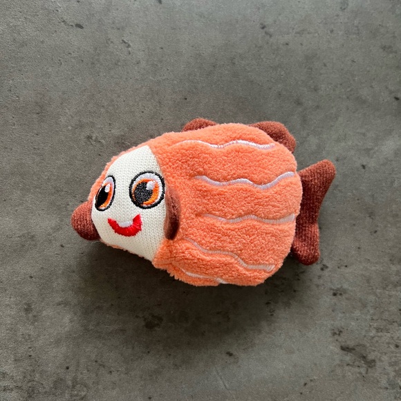 NWT Cat Toys, Catnip and Crinkle Paper Plush Cat Toys - Picture 6 of 13